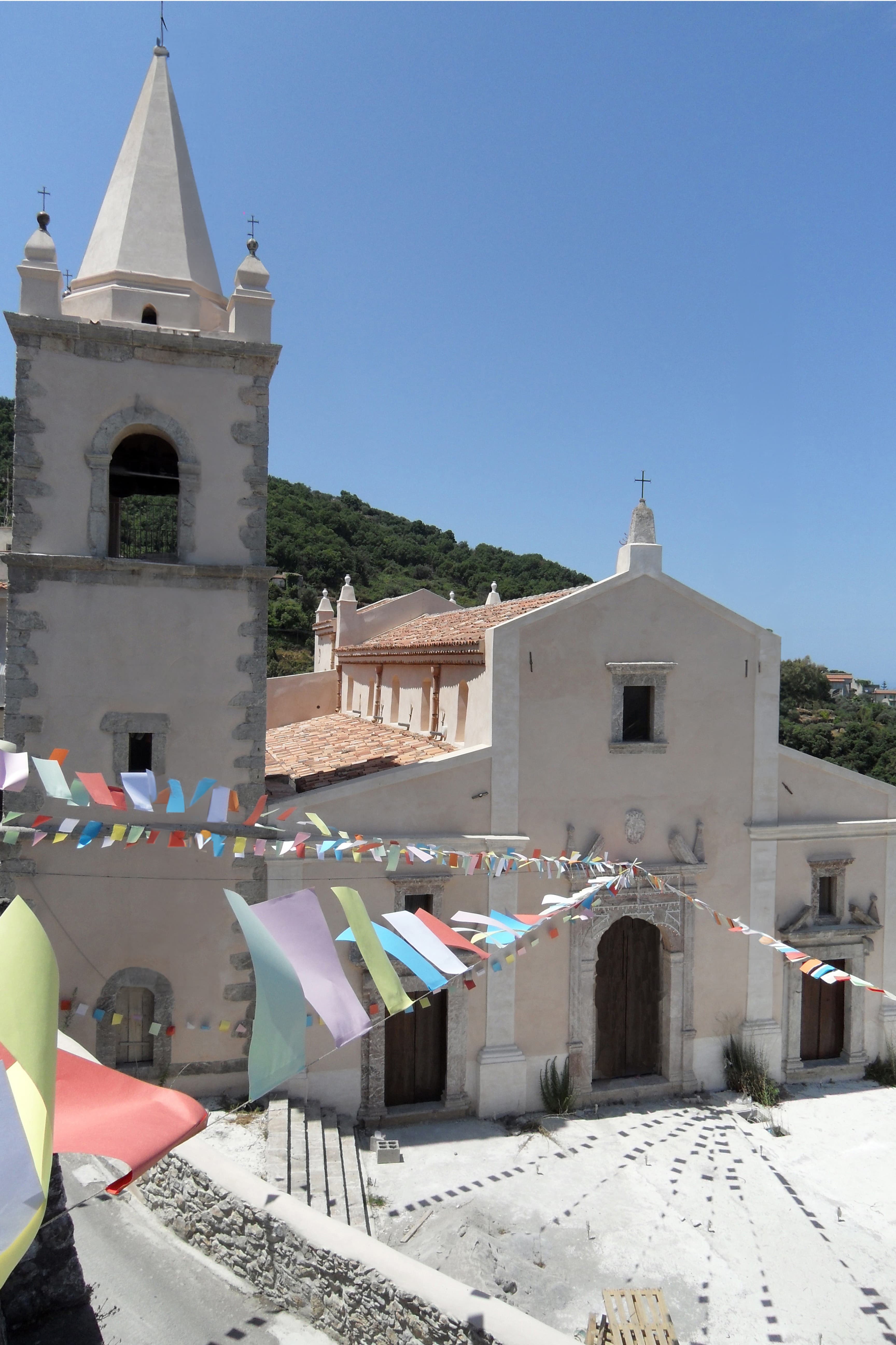 Comune di Capri Leone
